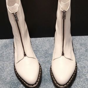 DR. MARTENS Zena White Leather Zip-up Boot